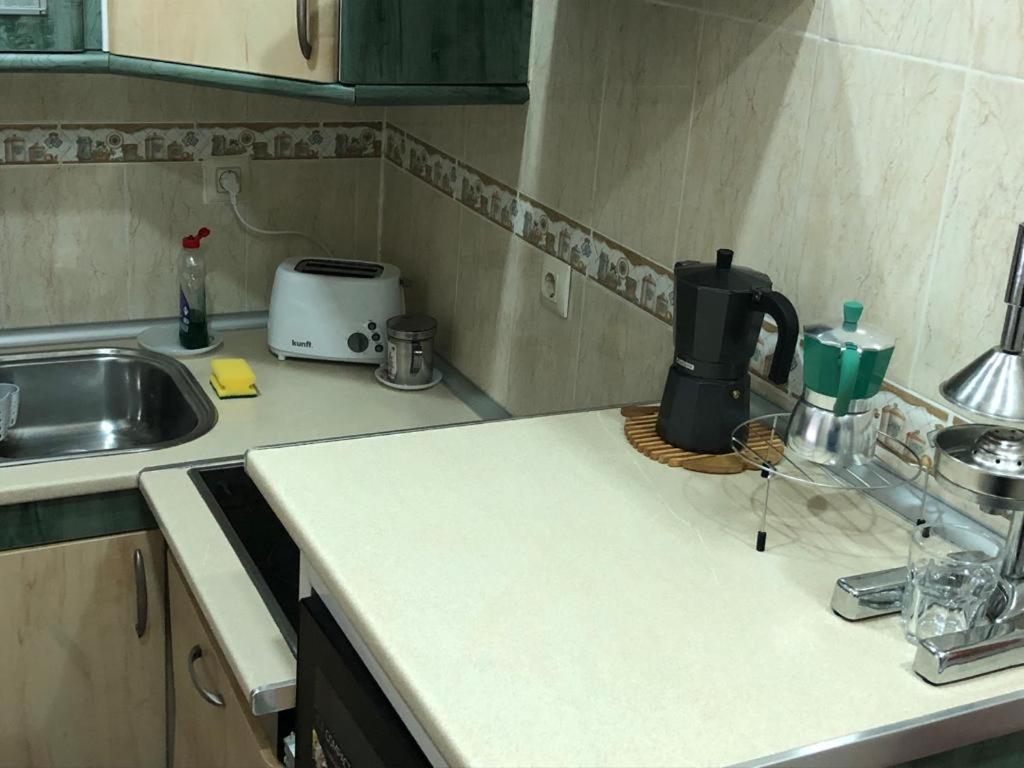 Apartamento Familiar En Toledo, Con 2 Dormitorios, Camas De Matrimonio, Ideal Ubicacion Y Fantasticas Vistas Luaran gambar